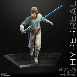 Black Series HyperReal Luke Skywalker 8 Inch Action Figure<Star Wars Fashion